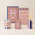 Paddywax Adopo Duft-Quintett Hearts – 5-teiliges Geschenkset: Duftkerze, Diffuser, Matches, Journal & Notizblock