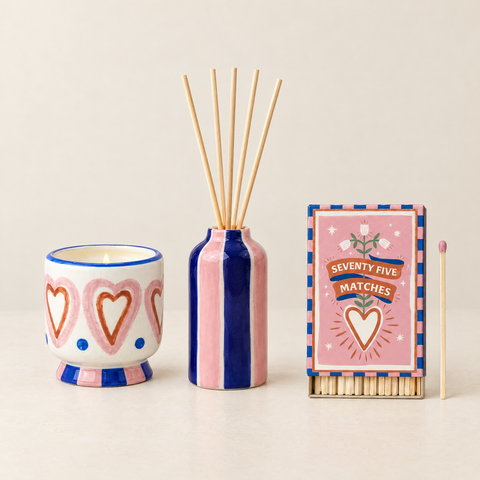 Paddywax Adopo Duft-Trio Hearts – 3-teiliges Geschenkset: Duftkerze, Diffuser & Matches