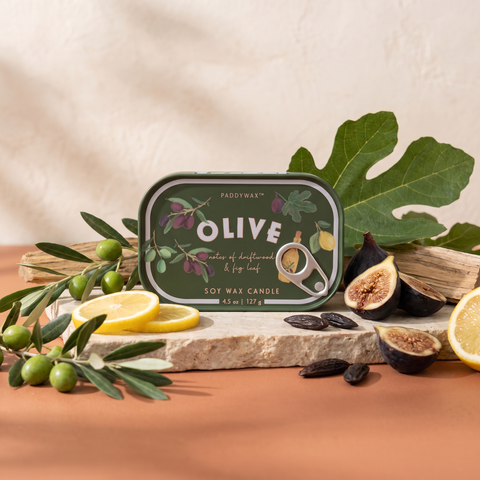 Paddywax Bistro - Fig & Olive - Tin Duftkerze - 127g mit Duftzutaten: Olivenblätter, Zitrone, Aldehyde, schwarze Feige, Feigenblätter, Pappelholz, Moschus und Tonkabohne