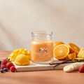 Yankee Candle Mango Ice Cream - Signature 2 Docht Duftkerze - 368g mit Duftzutaten: Orange, Ananassaft, Bananenpüree, Mango, Beeren und Vanillecreme