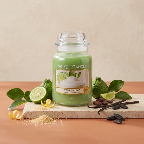 Yankee Candle Vanilla Lime - Classic Duftkerze - 623g mit Duftzutaten: Kaffirlimette, Zitronenschale, Zucker, Kakao, Vanille und Tonkabohne