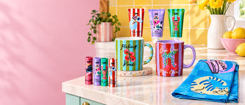Hijinx – Handcremes, Lippenbalsame, Tassen und Geschirrtuch – Hero Desktop
