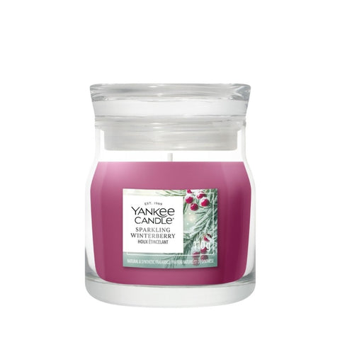Yankee Candle – Sparkling Winterberry – Signature Duftkerze – 110g